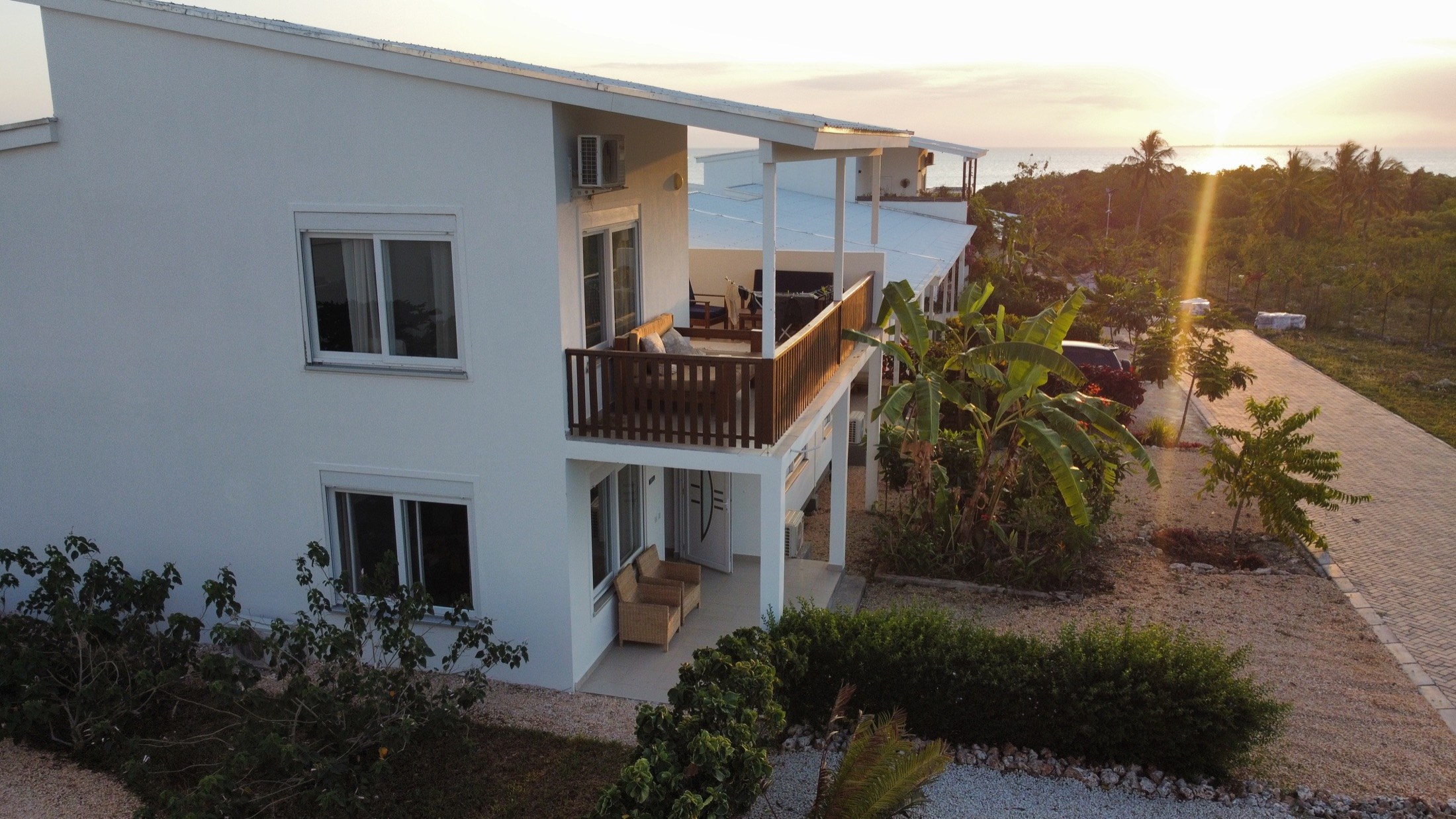 Oceanview House in Fumba Town bei Sonnenuntergang